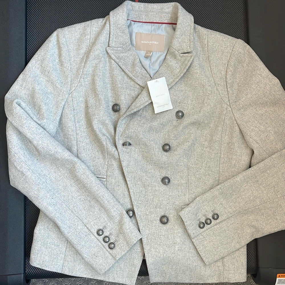 Banana Republic NWT Grey and cream jacket size 12